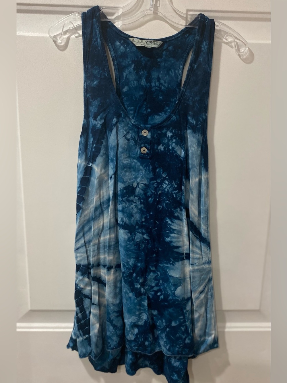 Rayon Blue Tie-Dye Racerback Tank with Buttons women’s small
